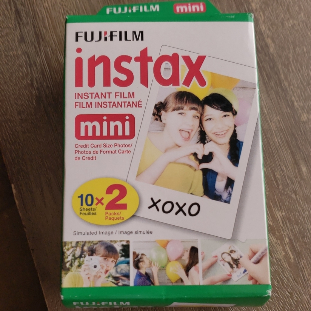 Insta camera - Picture 2 of 5